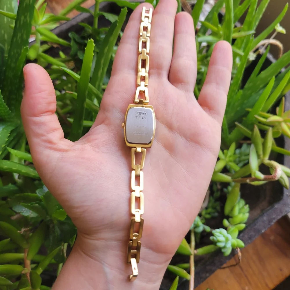 Like New Gold Timex Modern Vintage Style Watch